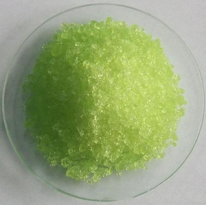 氯化镨 (III) 水合物 (PrCl3•xH2O)-结晶